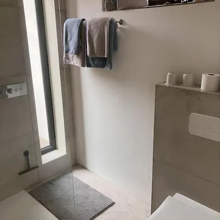 Gaestehaus Alfeld * 阿尔费尔德